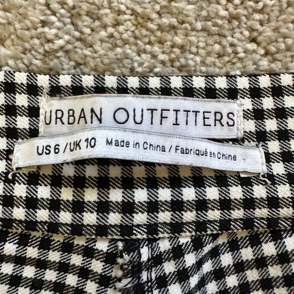 Urban Outfitters Susie High-Waisted Gingham Zip-Front Pant Size 6 - Picture 4 of 9